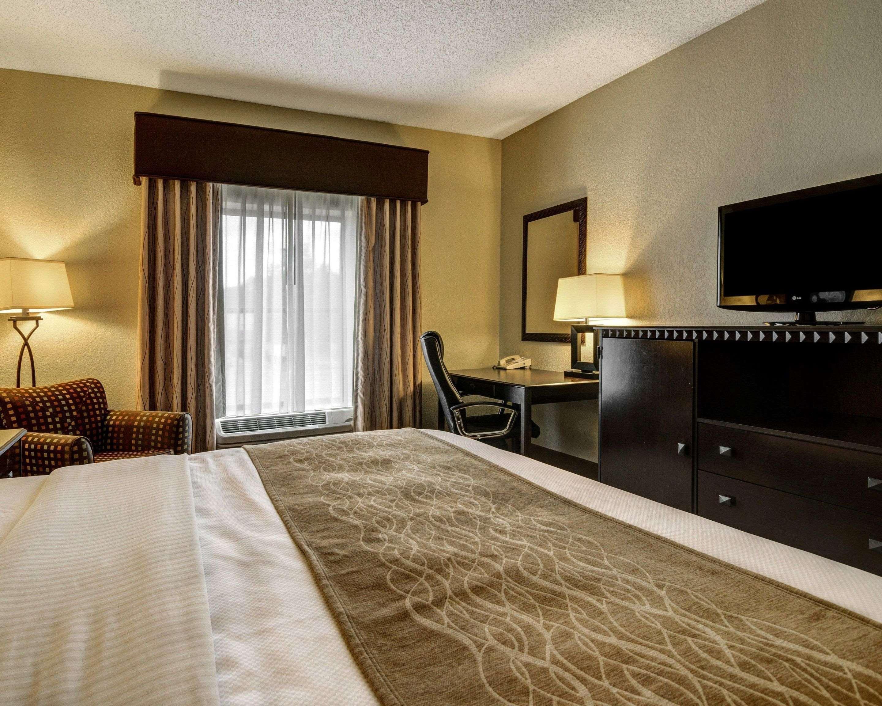 Comfort Inn & Suites Hot Springs Central Exteriör bild